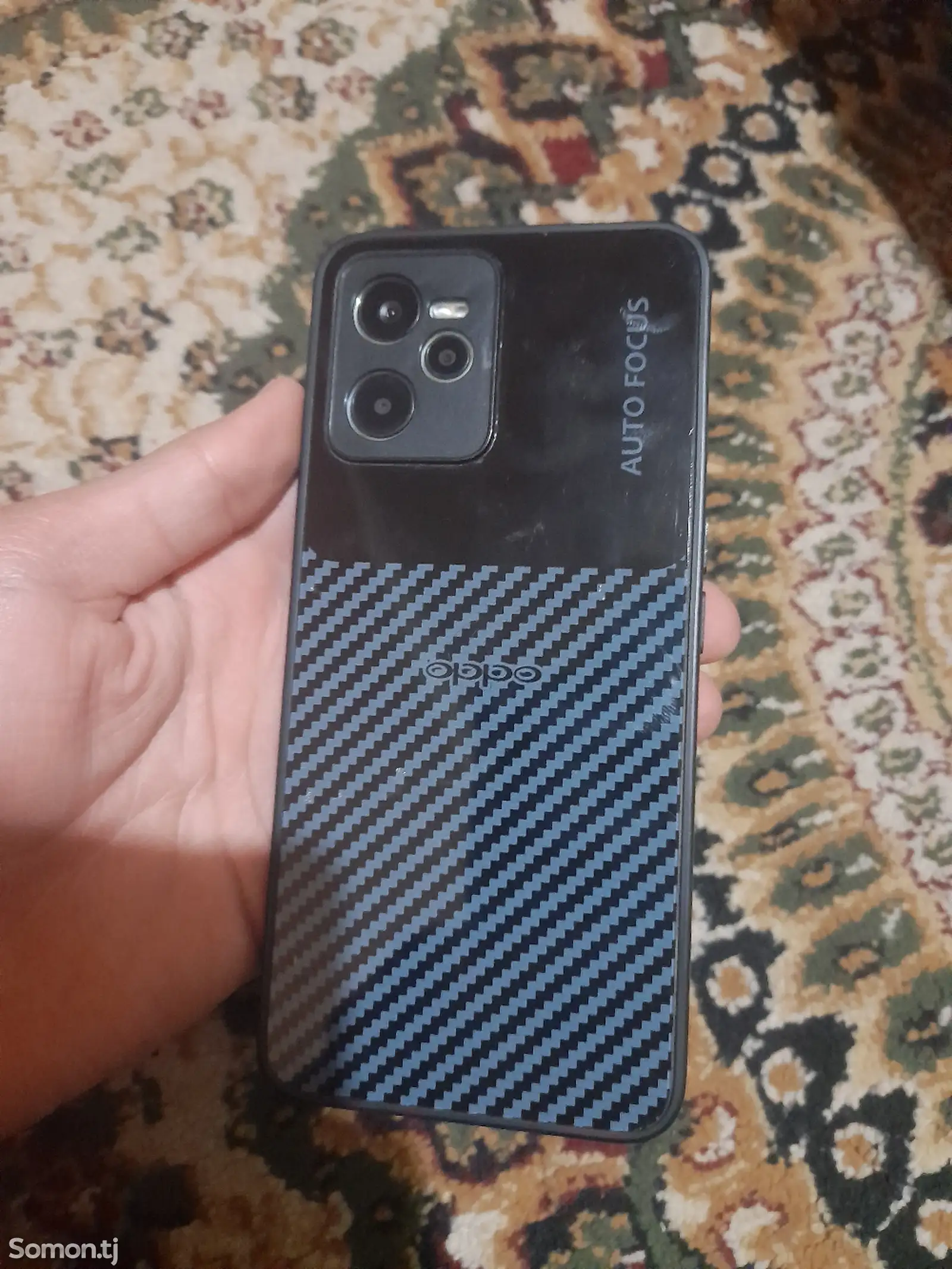 Realme С35-1