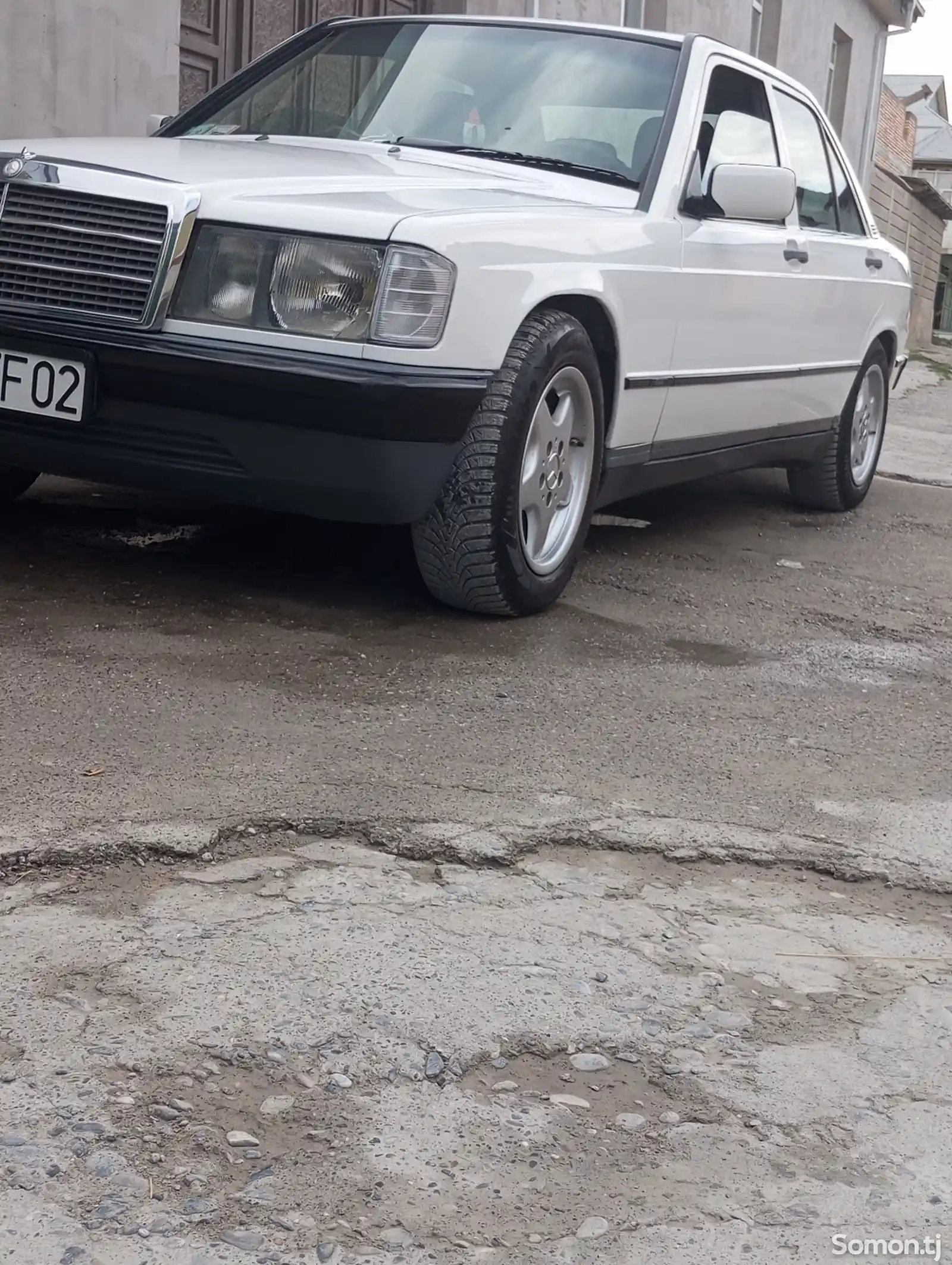 Mercedes-Benz W201, 1986-1