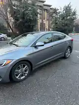 Hyundai Elantra, 2017-2