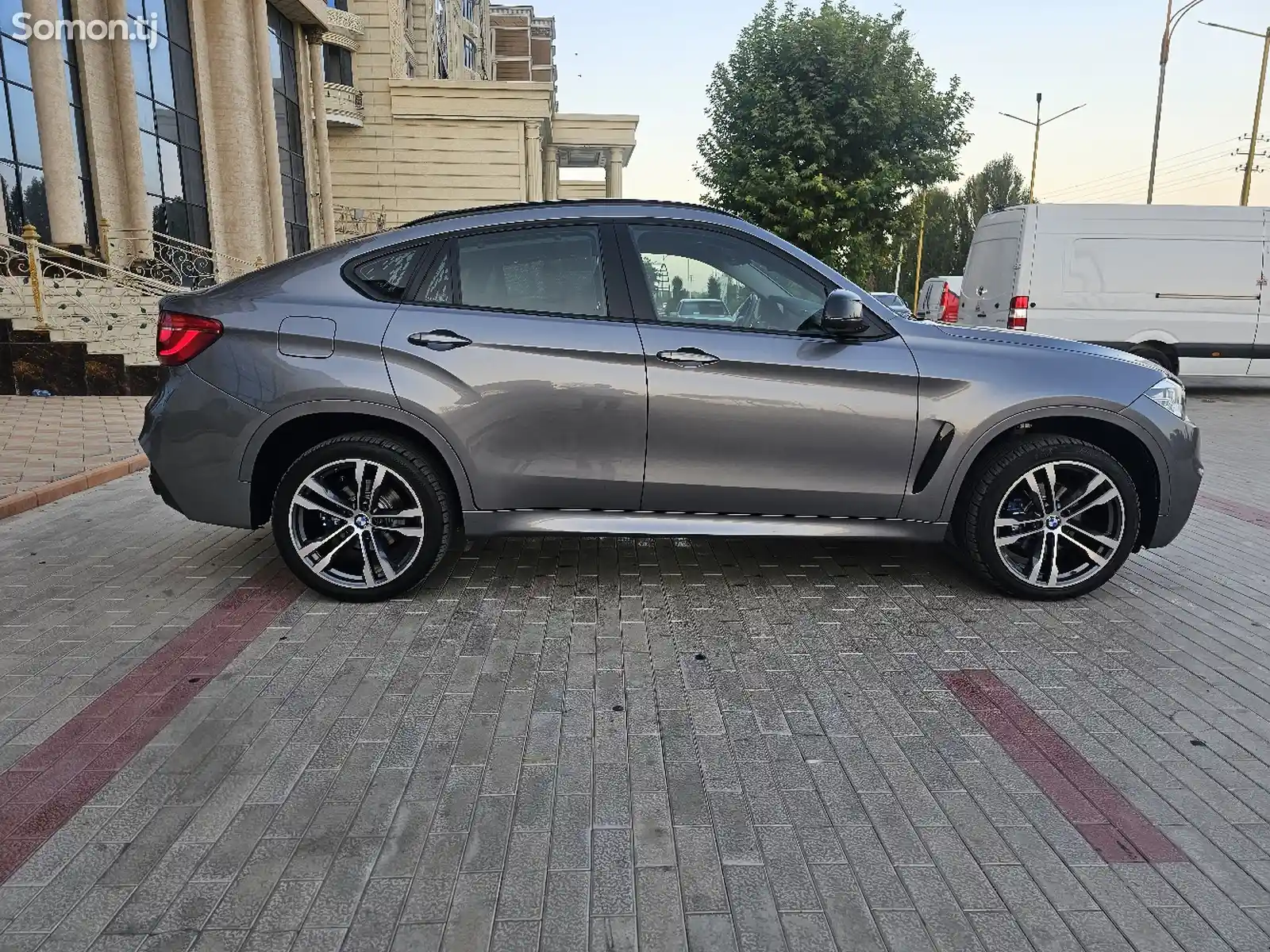 BMW X6, 2016-4