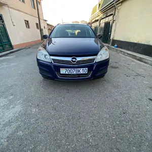 Opel Astra H, 2008