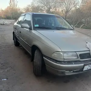 Opel Astra H, 1996