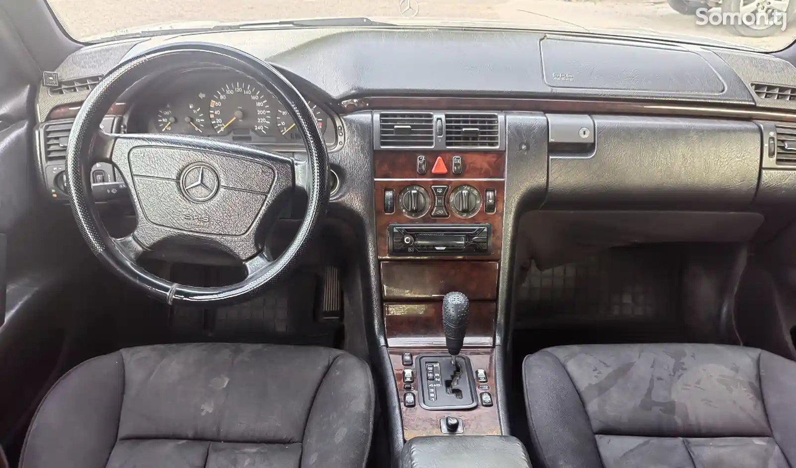 Mercedes-Benz E class, 1997-6