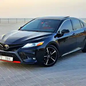 Toyota Camry, 2020