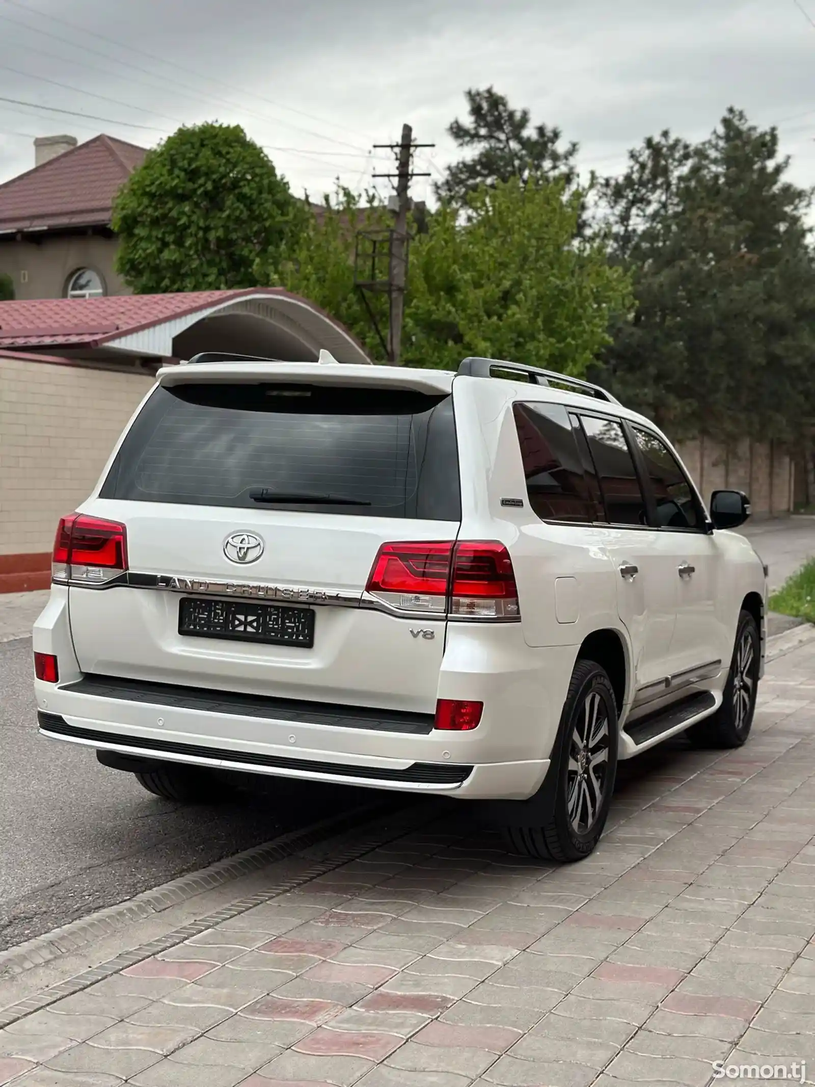 Toyota Land Cruiser, 2019-4