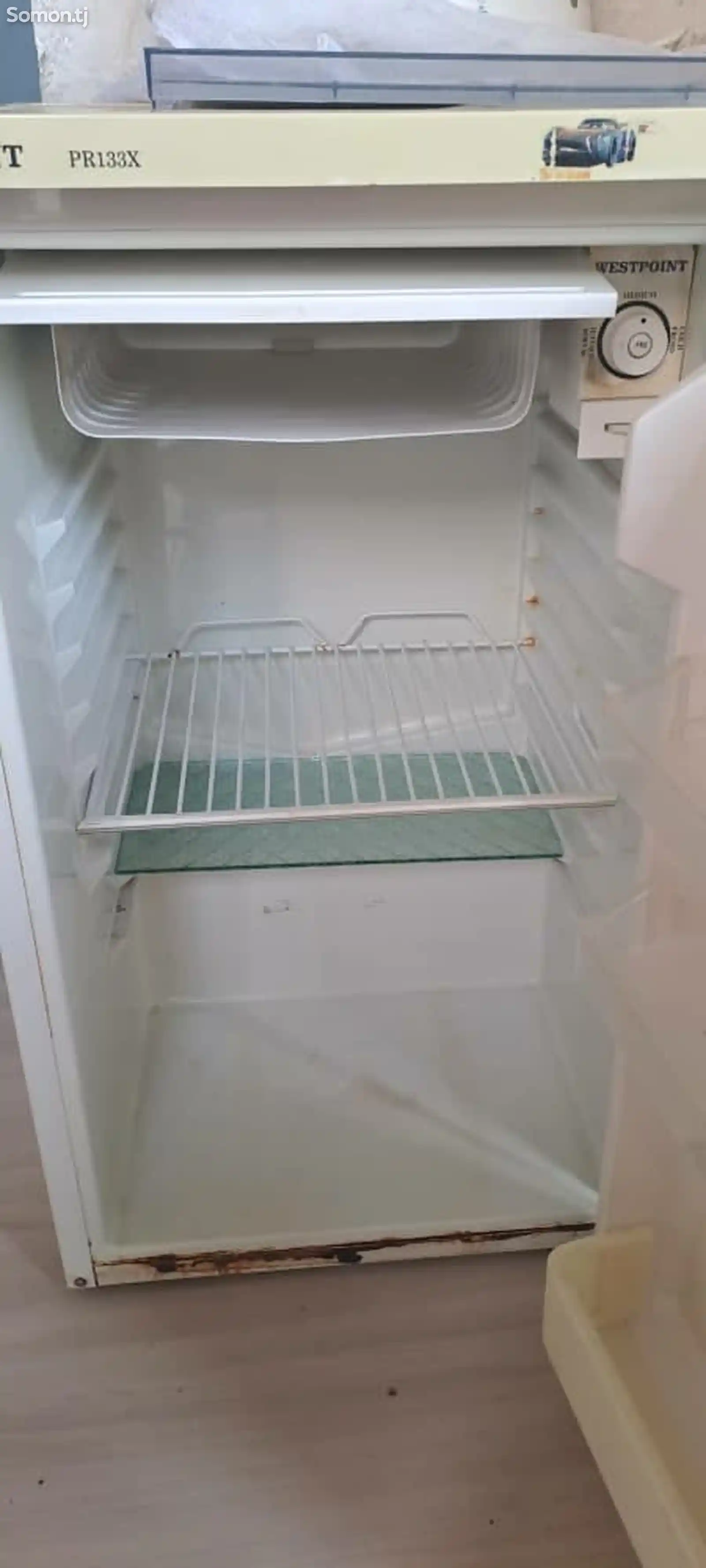 Холодильник Westpoint-3