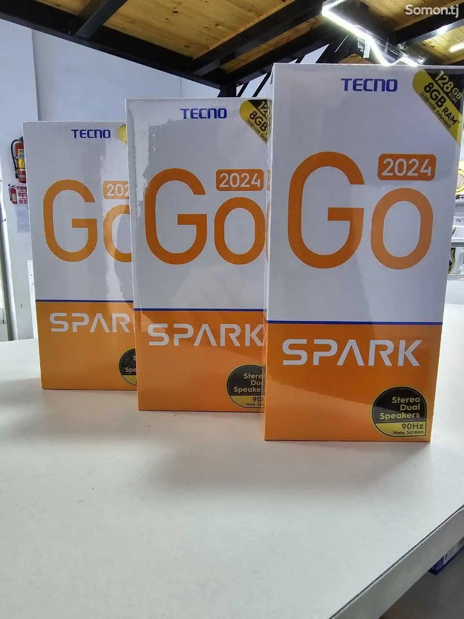 Tecno Spark Go 4/128Gb 2024-2