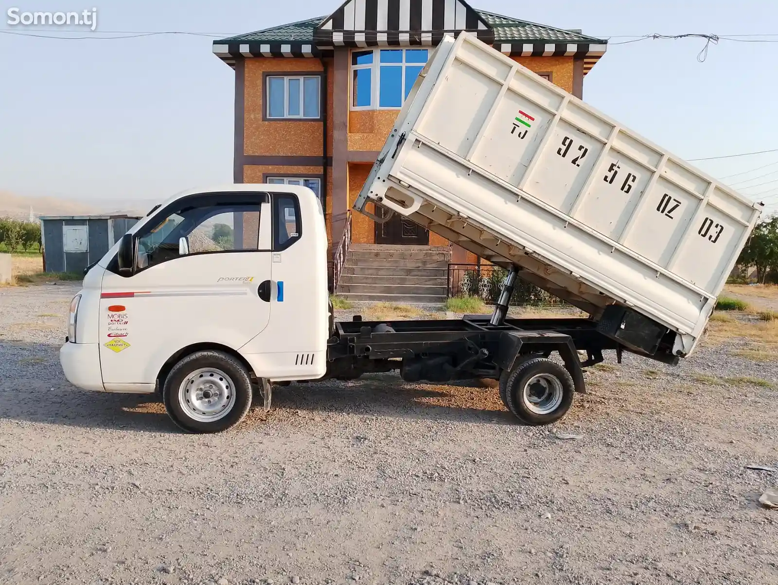 Бортовой автомобиль Hyundai Porter, 2009-1