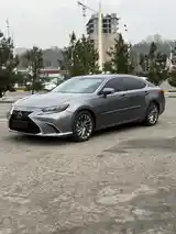 Lexus ES series, 2013-2