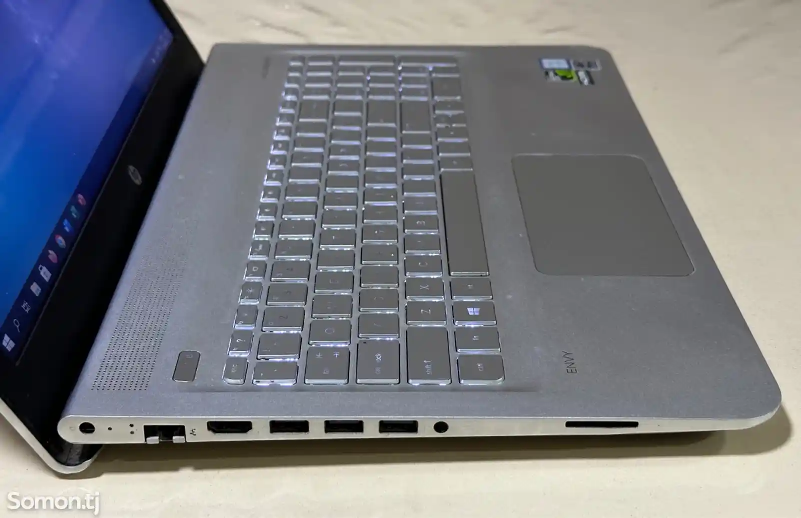 Игровой ноутбук HP Envy 15 i5-6gen-5