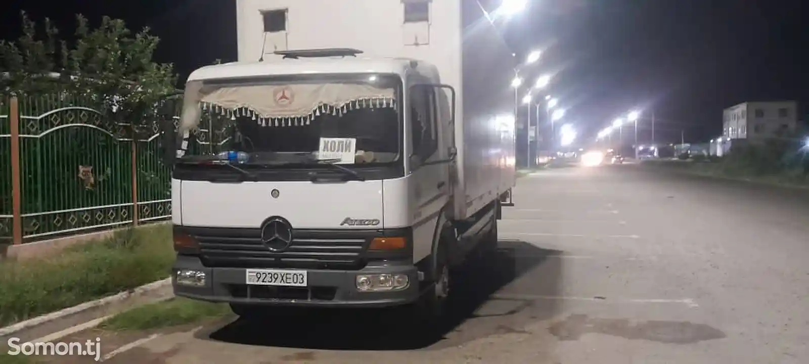 Бортовой грузовик Mercedes-Benz Atego, 2002-1