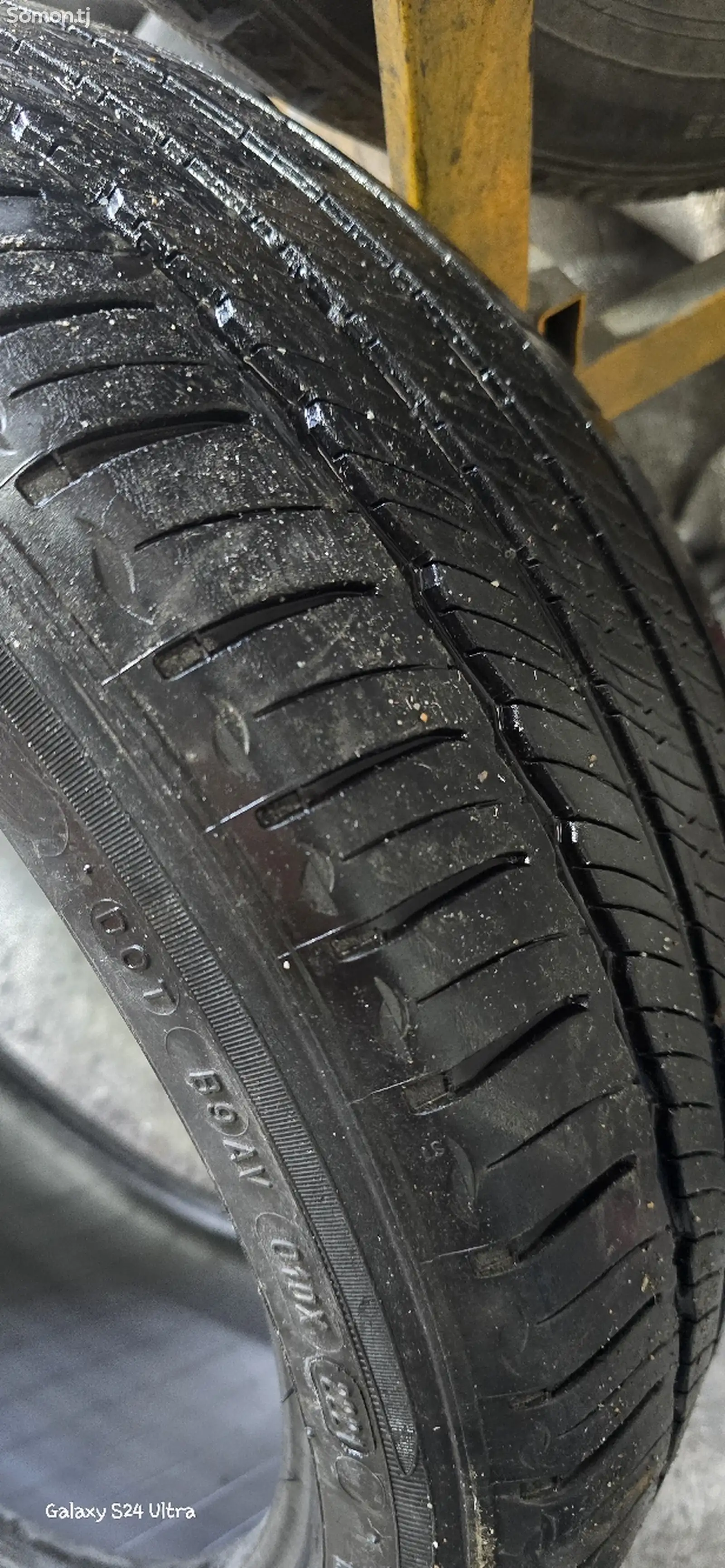 Покрышки R19 Michelin 235 40-1