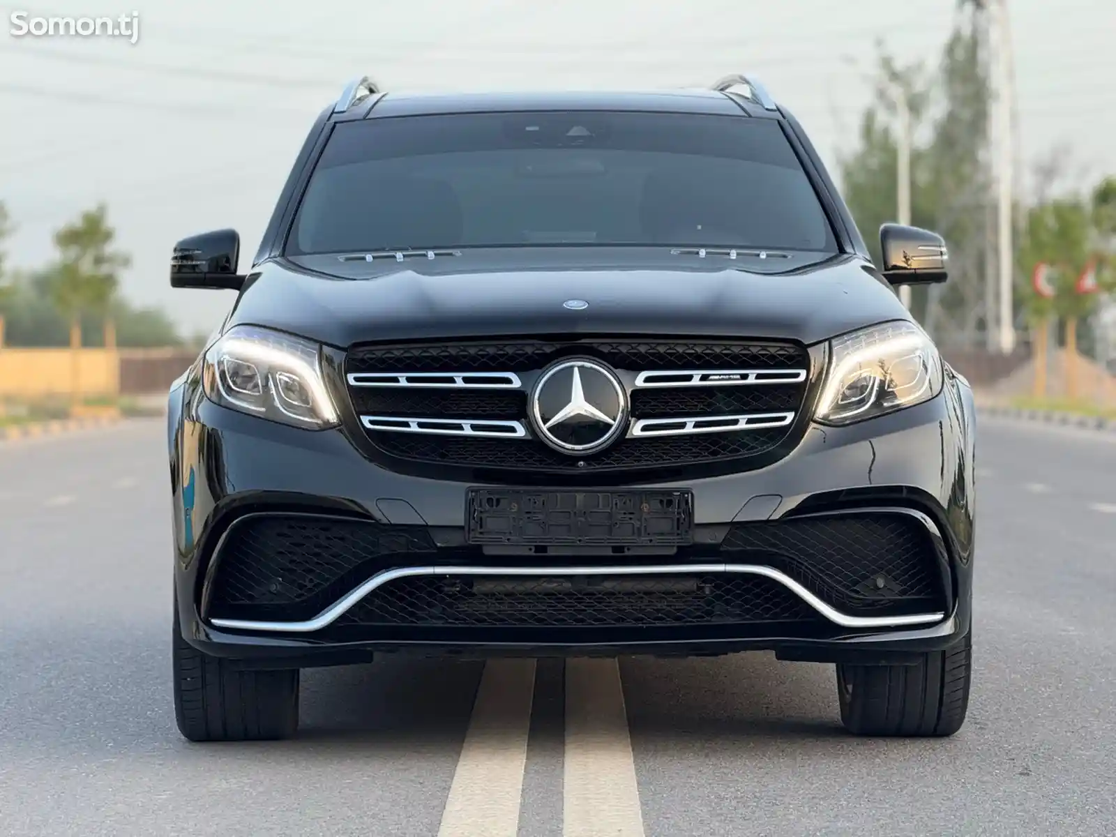 Mercedes-Benz GLS, 2017-1