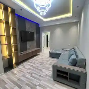 2-комн. квартира, 9 этаж, 90м², Шохмансур