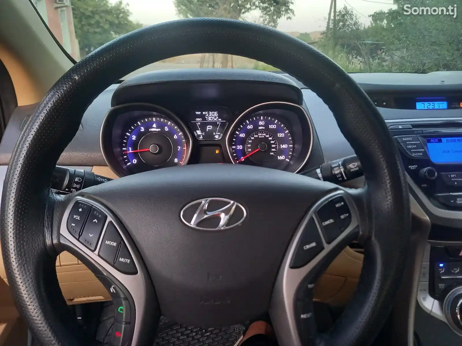 Hyundai Elantra, 2013-8
