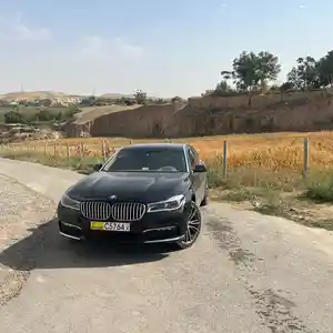 BMW 7 series, 2012