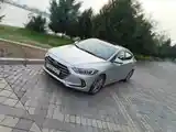 Hyundai Elantra, 2017-6