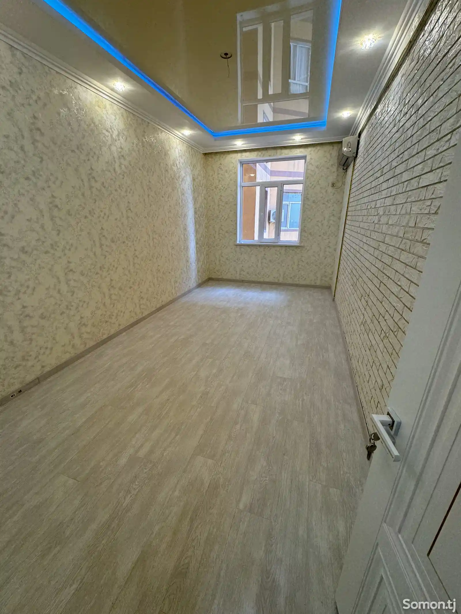 3-комн. квартира, 8 этаж, 70 м², Фирдавси-3