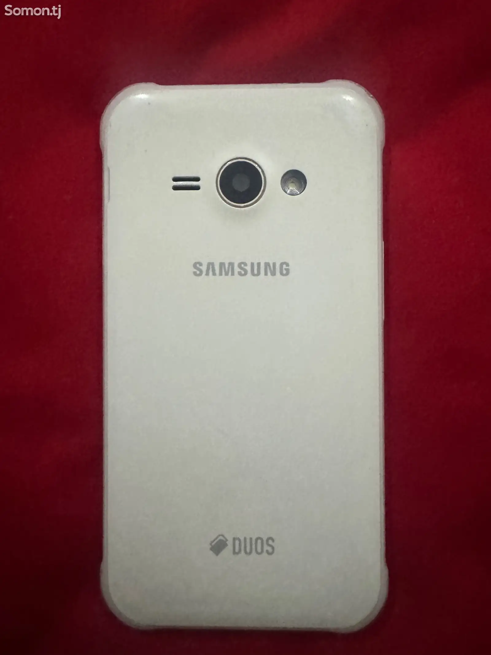 Samsung Galaxy J1-1