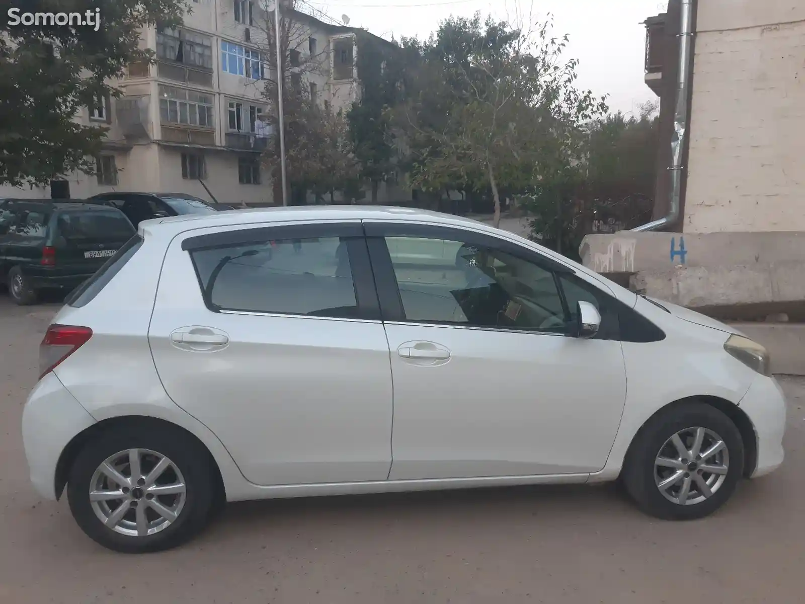 Toyota Vitz, 2011-2