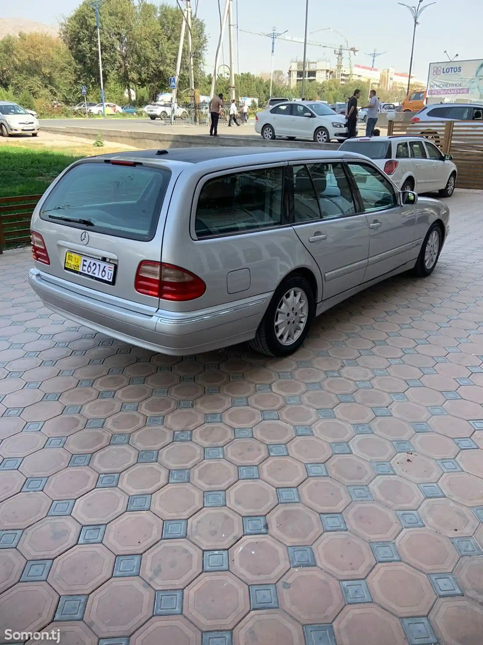 Mercedes-Benz E class, 2001-4