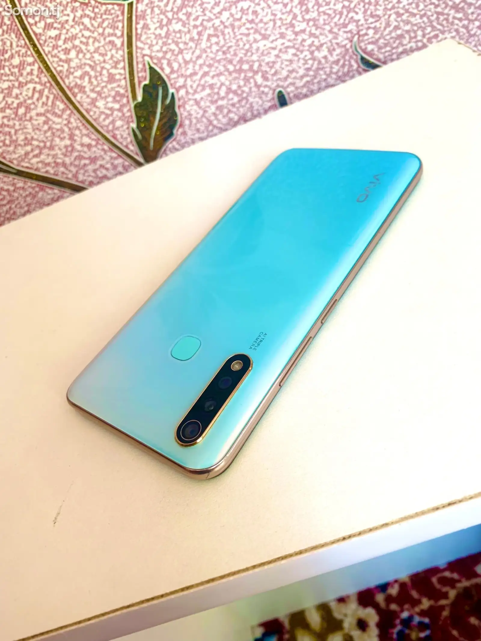 Vivo v 19-2