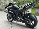 Мотоцикл Yamaha r1-3