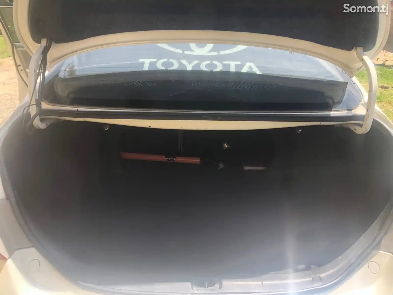 Toyota Camry, 2009-8