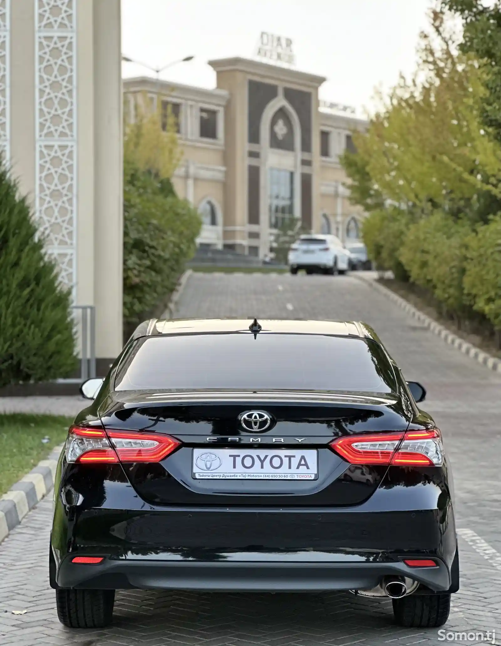 Toyota Camry, 2021-5