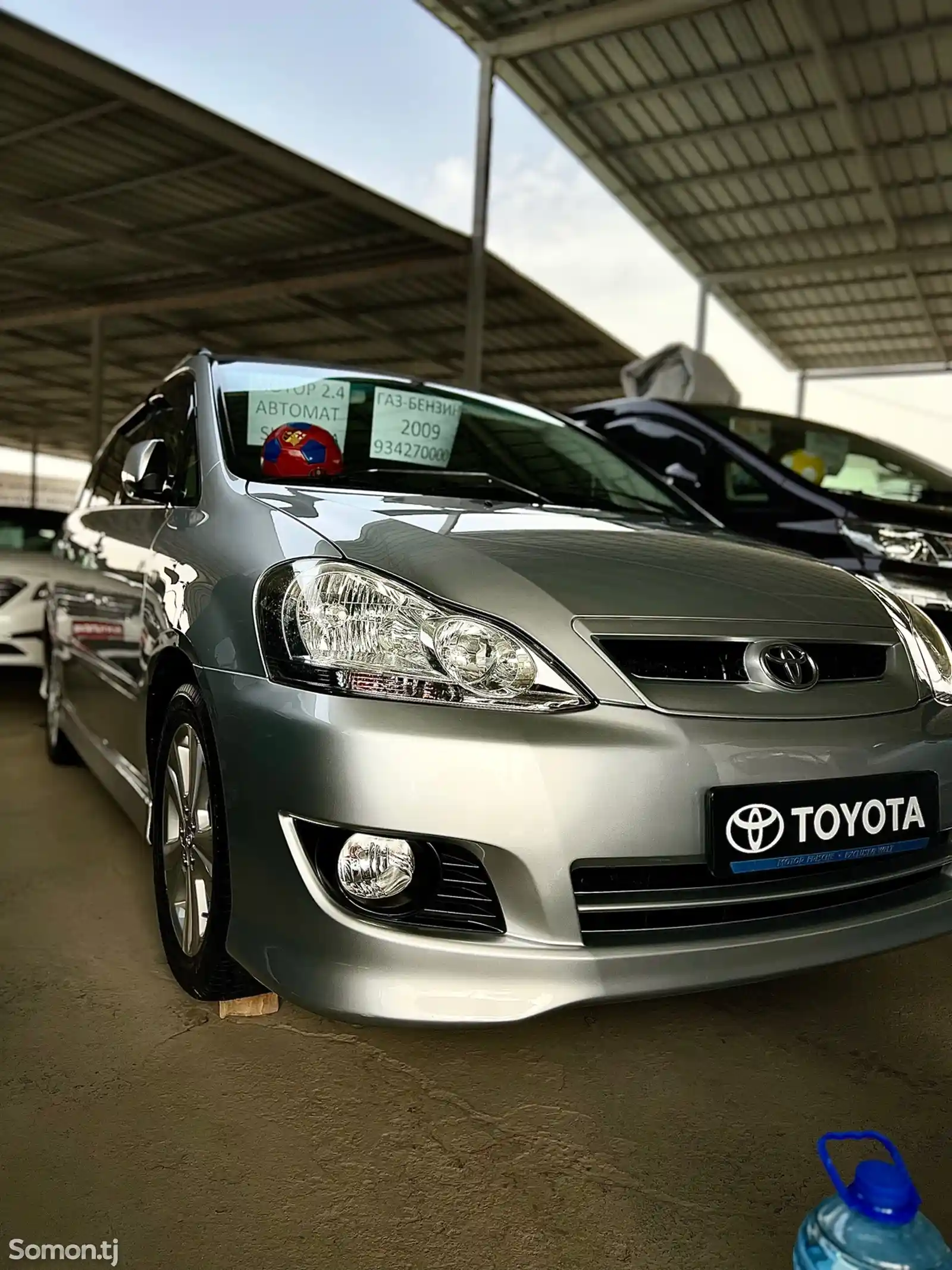 Toyota Ipsum, 2009-1