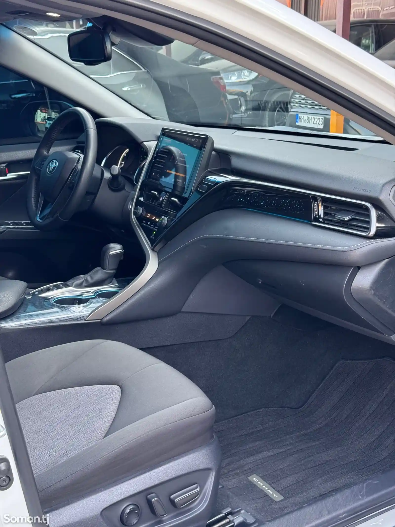 Toyota Camry, 2019-8