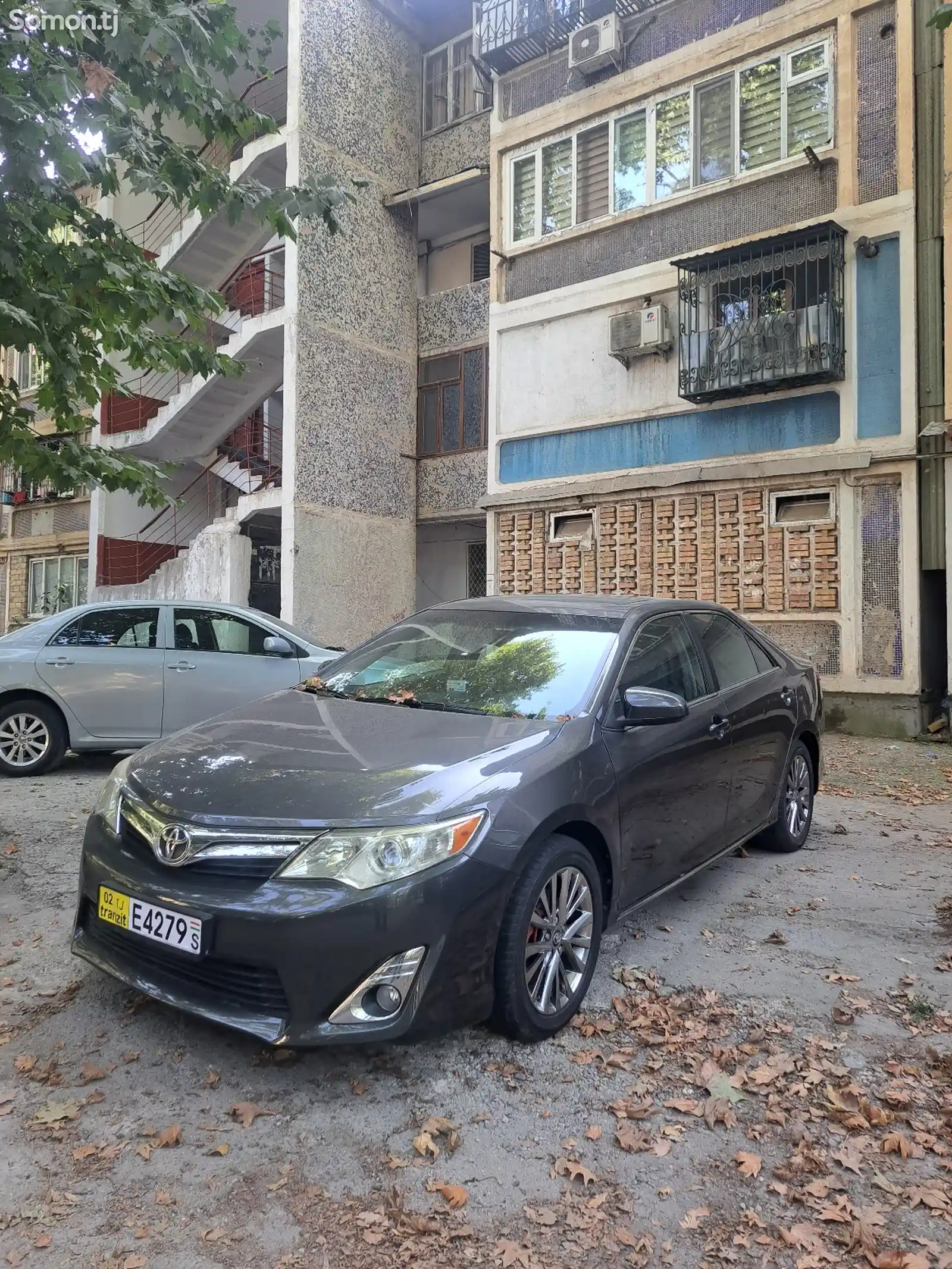 Toyota Camry, 2014-1