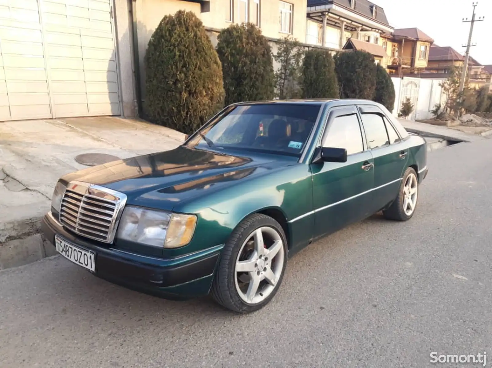 Mercedes-Benz E class, 1992-1