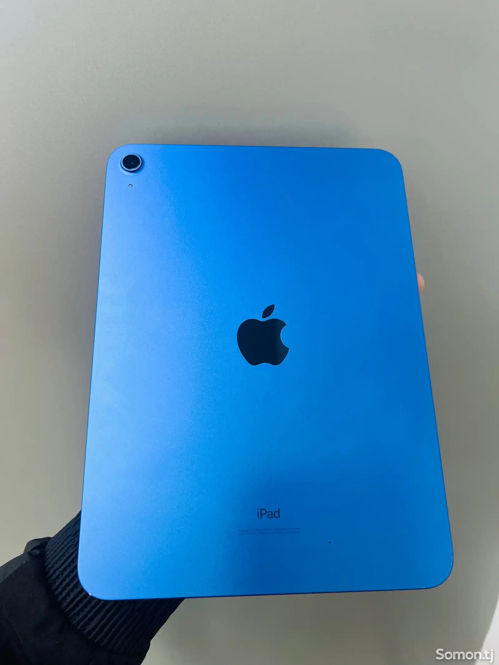 Планшет Apple iPad 10 поколение-1