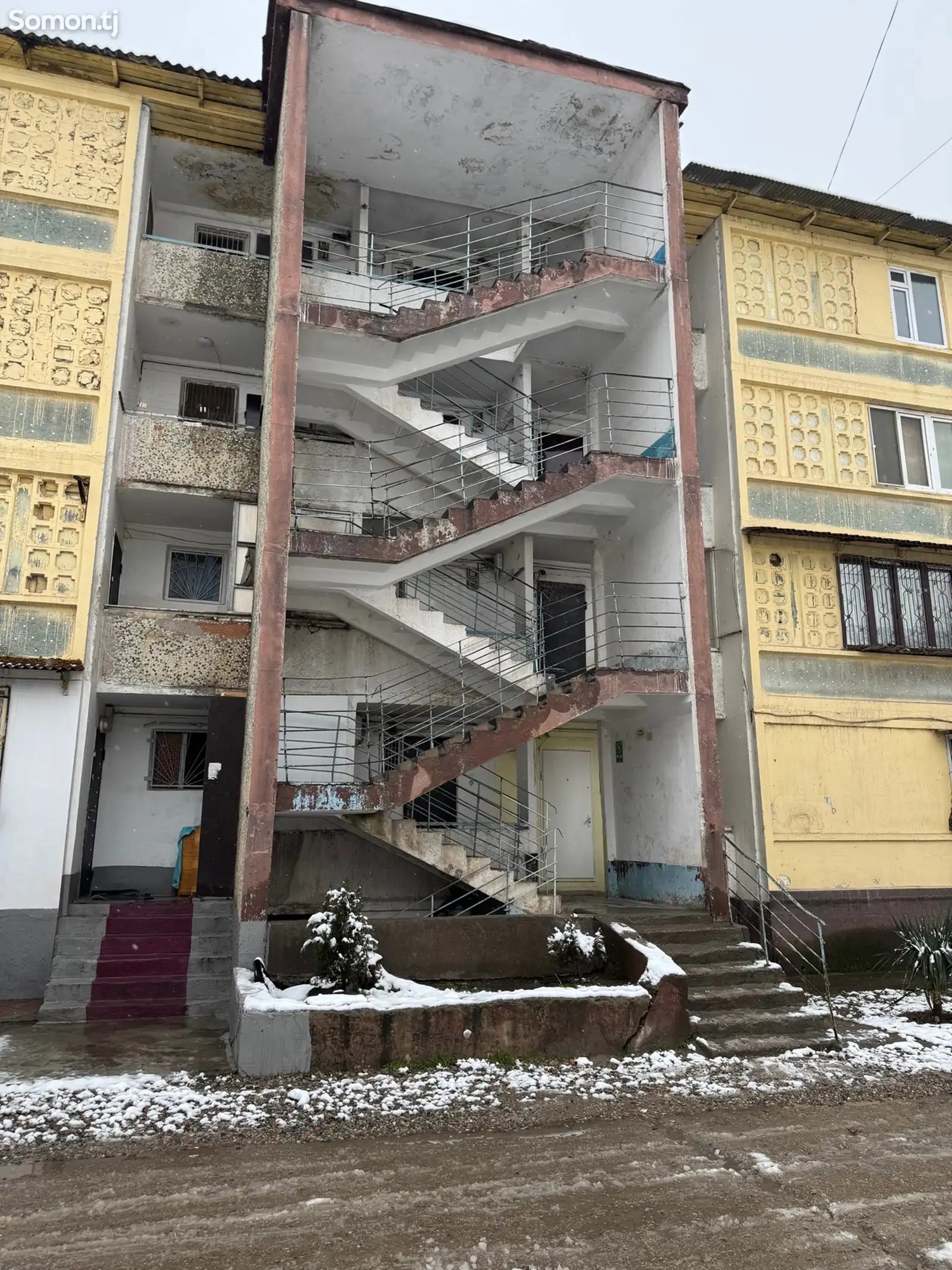 1-комн. квартира, 3 этаж, 28 м², Фирдавси-1