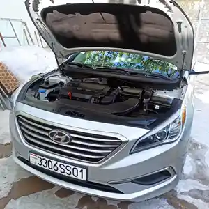 Hyundai Sonata, 2016