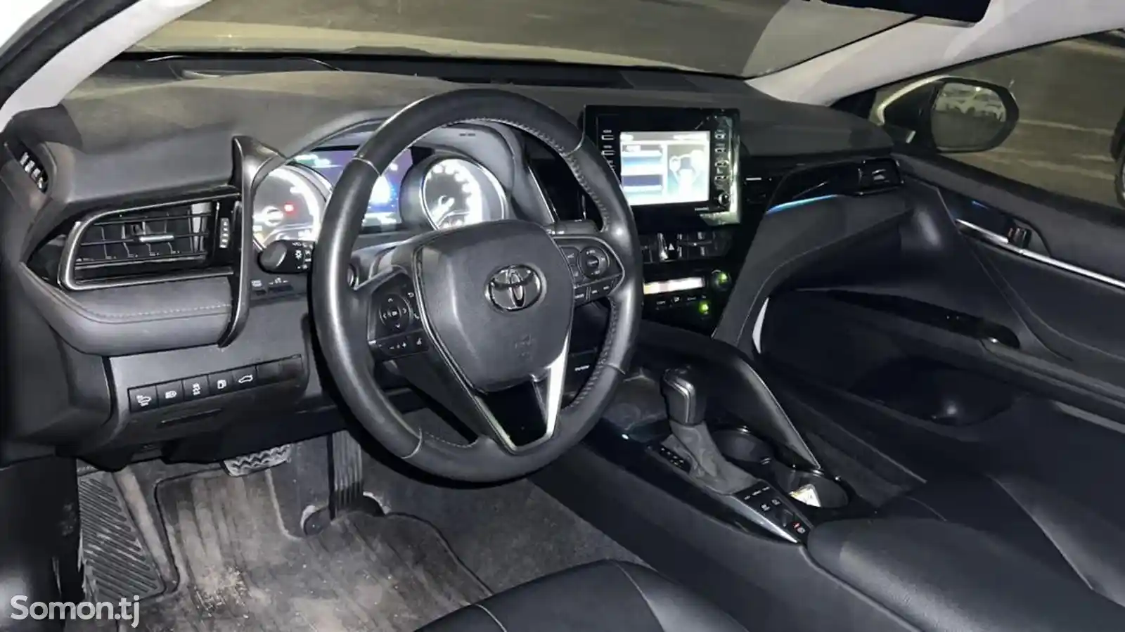 Toyota Camry, 2018-4