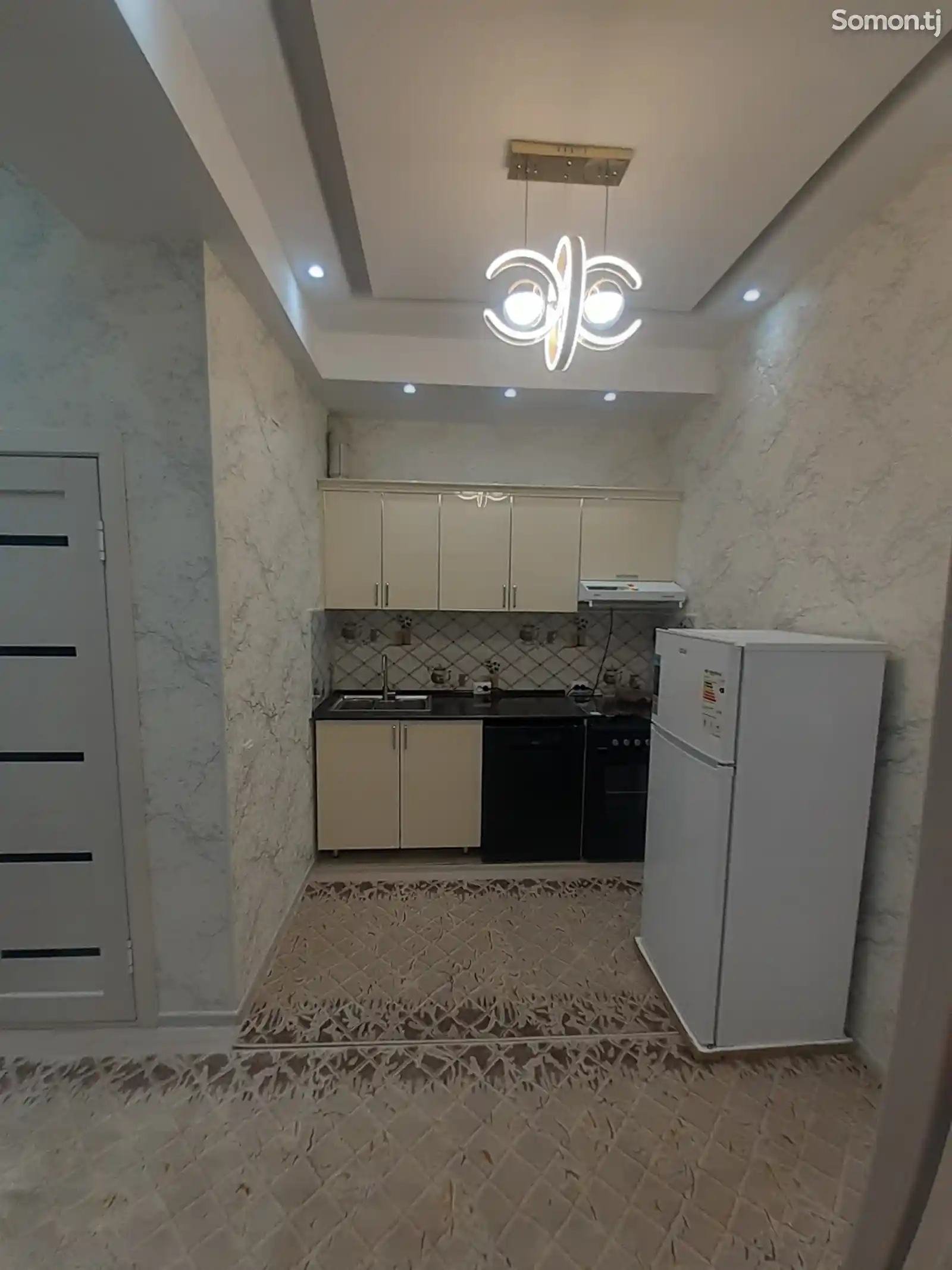 2-комн. квартира, 11 этаж, 60м², Исмоили Сомони-6