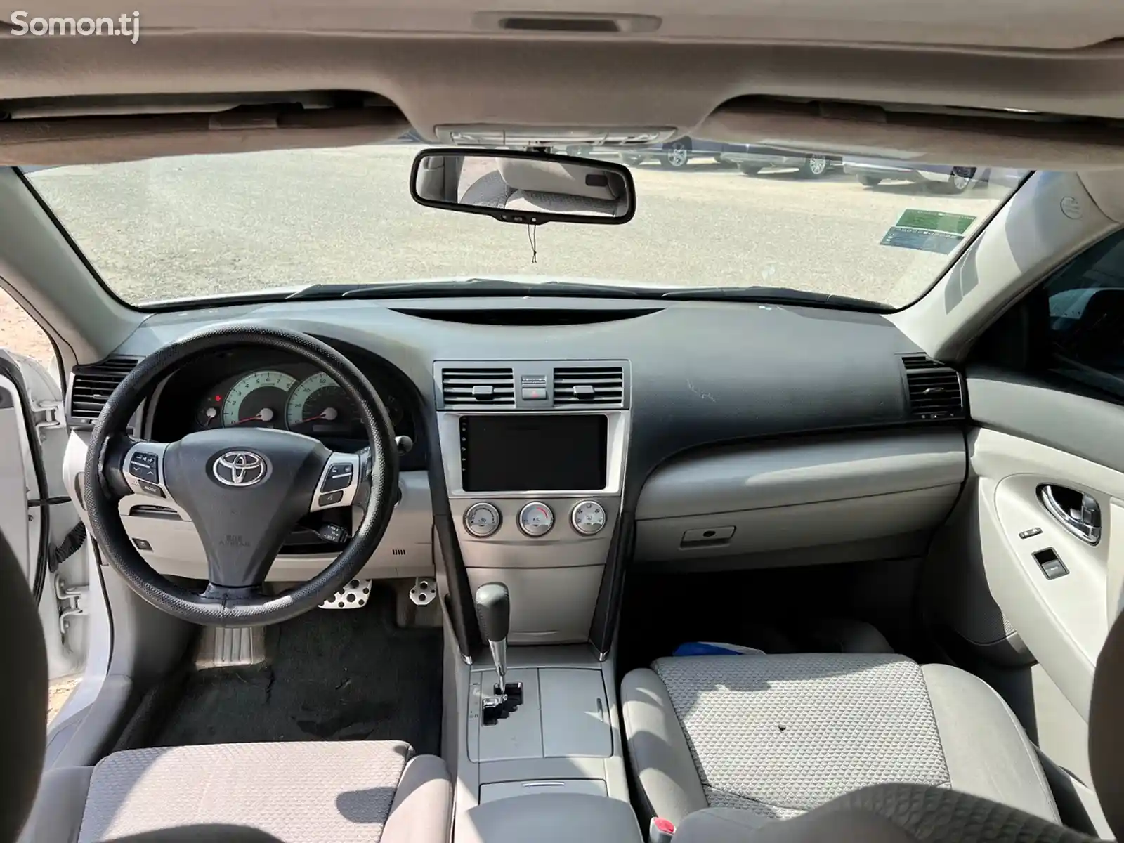 Toyota Camry, 2010-4