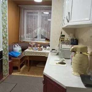 2-комн. квартира, 1 этаж, 60м², 20