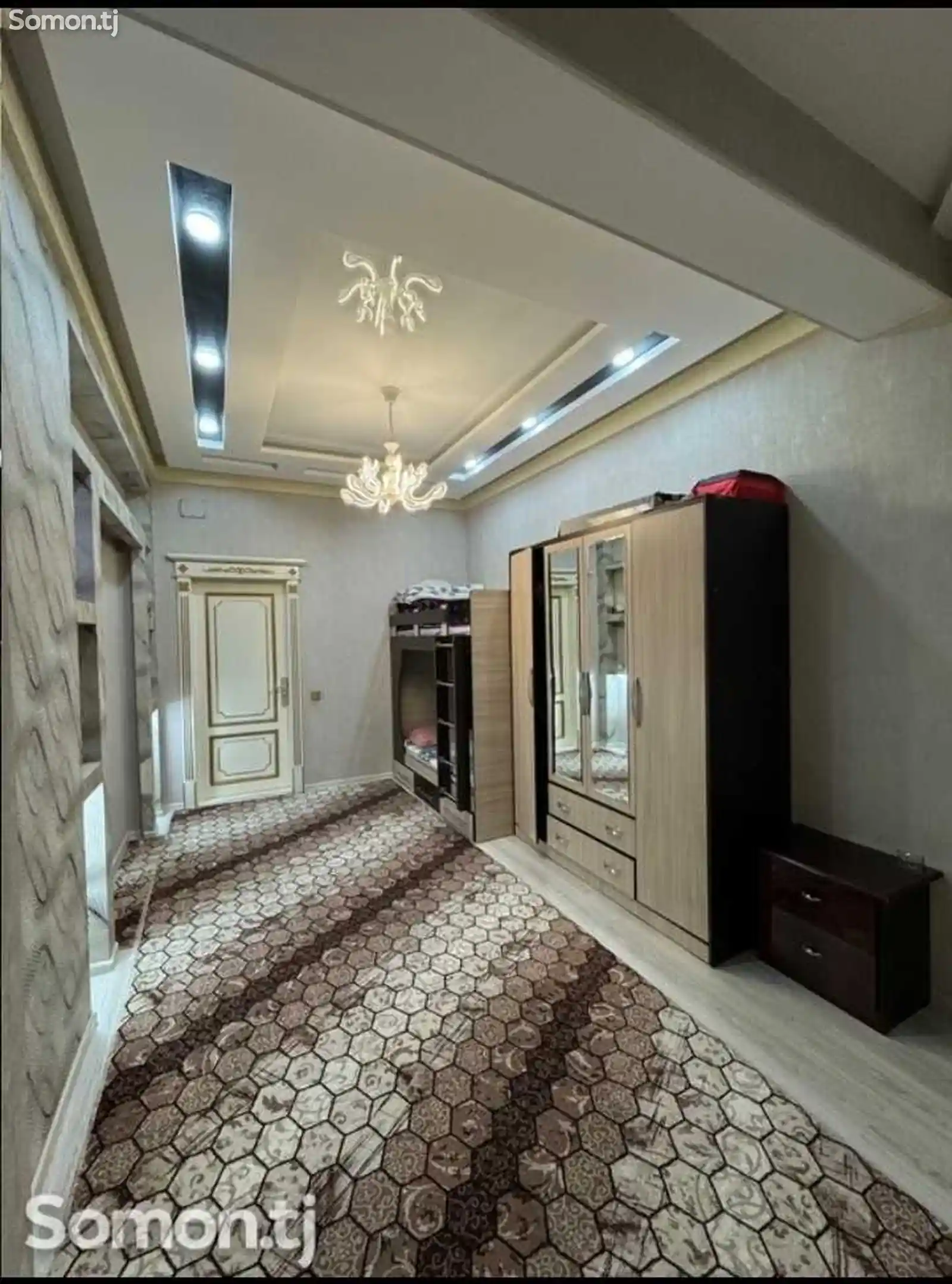 3-комн. квартира, 4 этаж, 100м², Хофиз Шерози-5