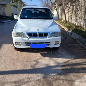 Ssang Yong Musso Sport, 2004