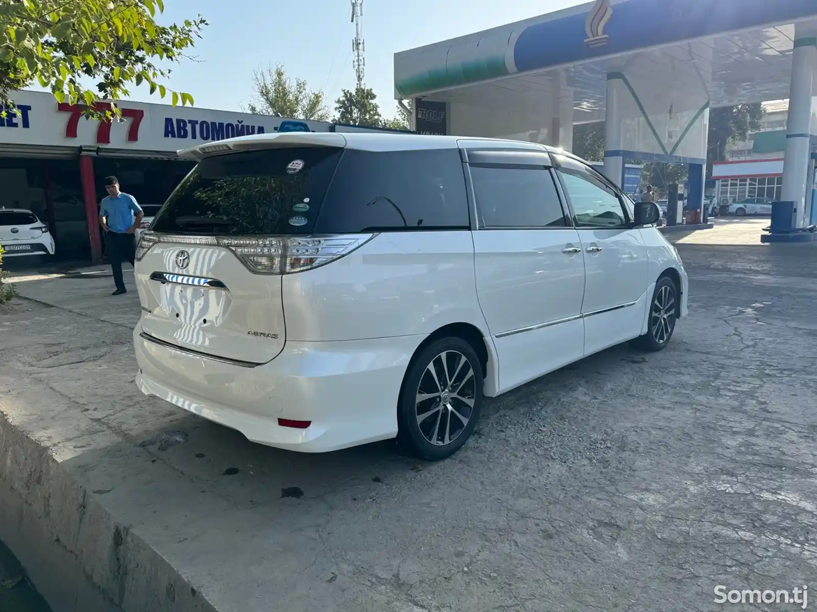 Toyota Estima, 2014-6