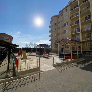 2-комн. квартира, Цокольный этаж, 50 м², 34 мкр