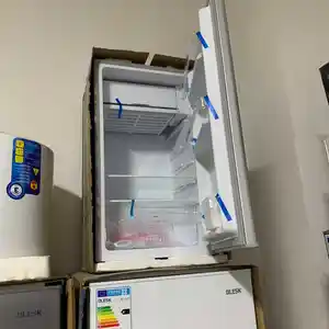 Холодильник B12