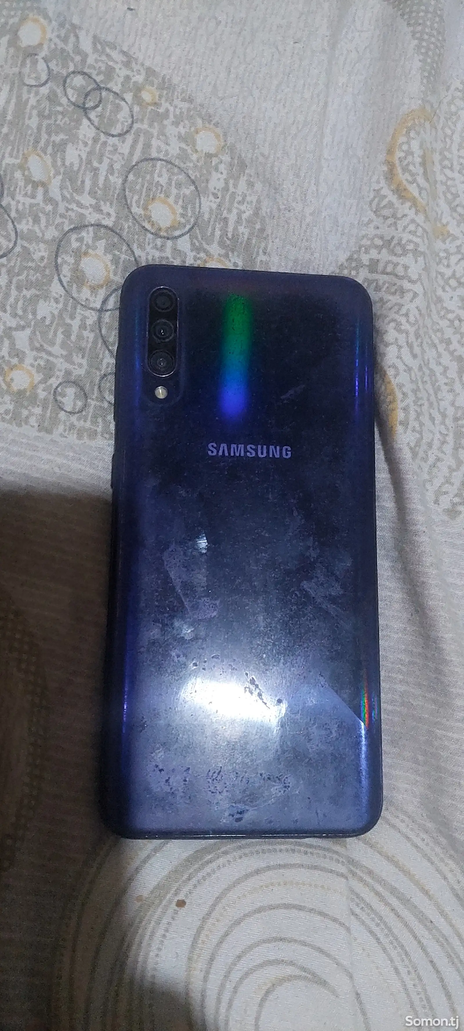 Samsung Galaxy A30-1