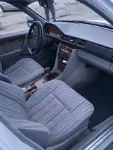 Mercedes-Benz W124, 1989-8