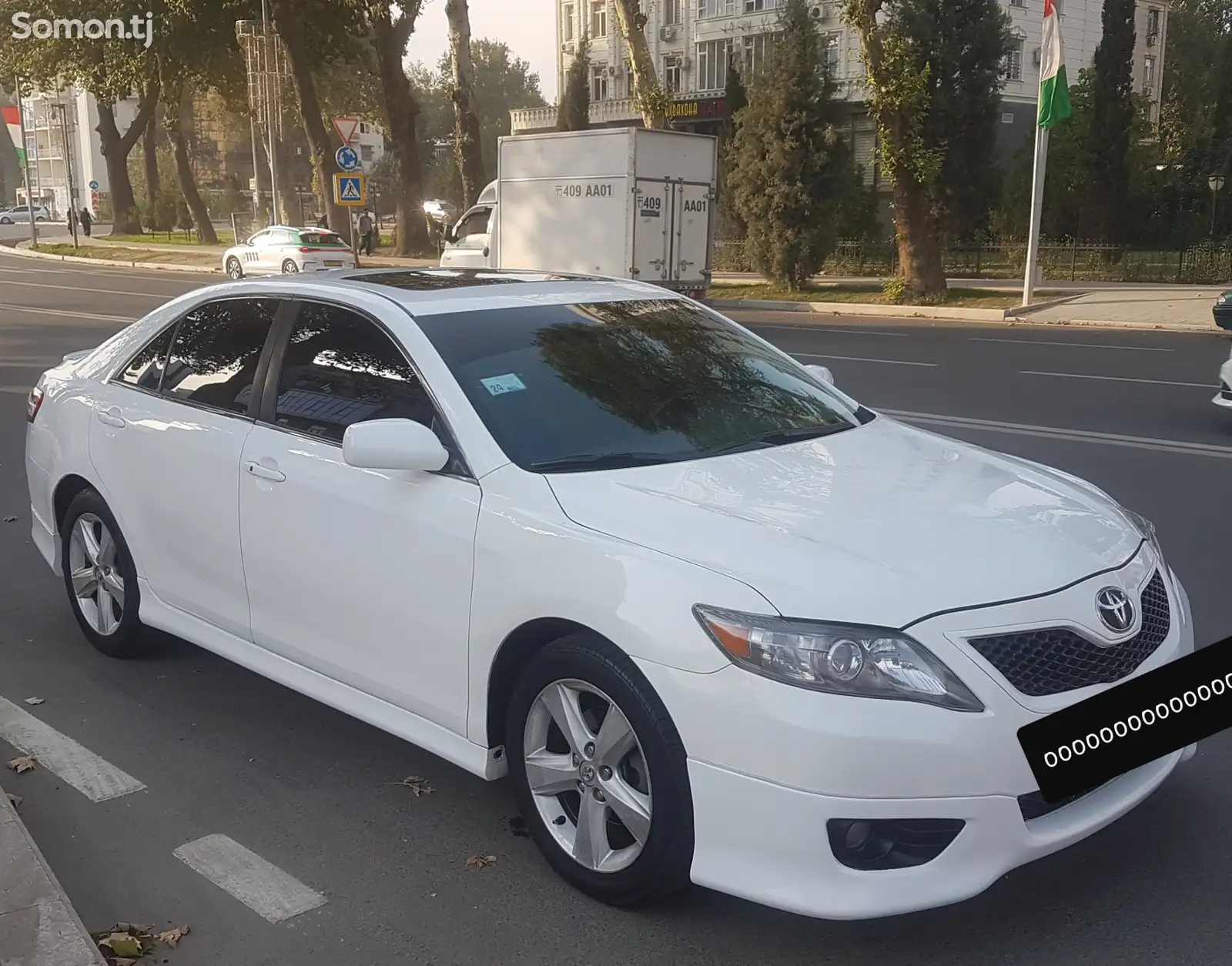 Toyota Camry, 2011-1