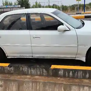 Toyota Cresta, 1999