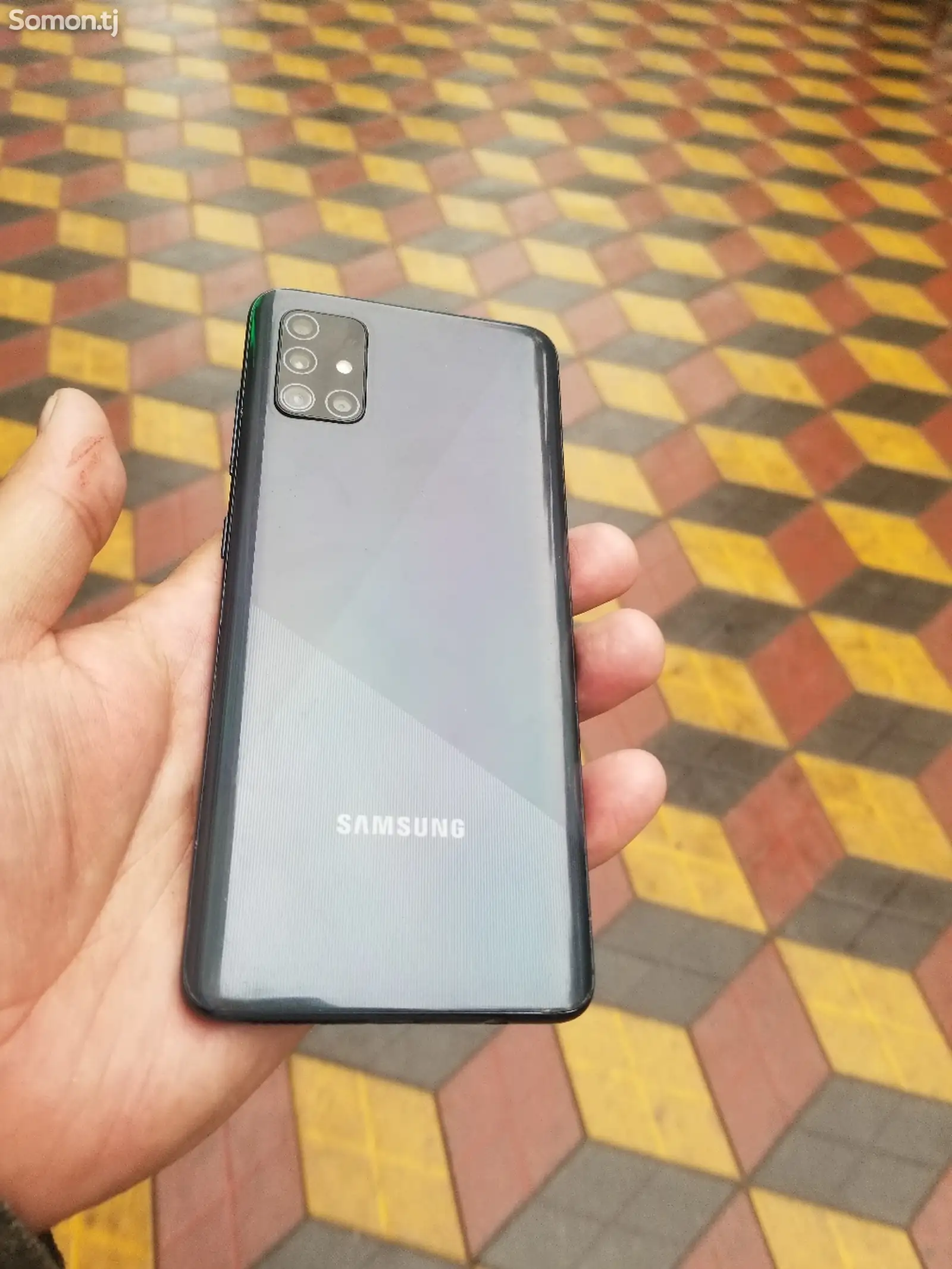 Samsung Galaxy А 51-1